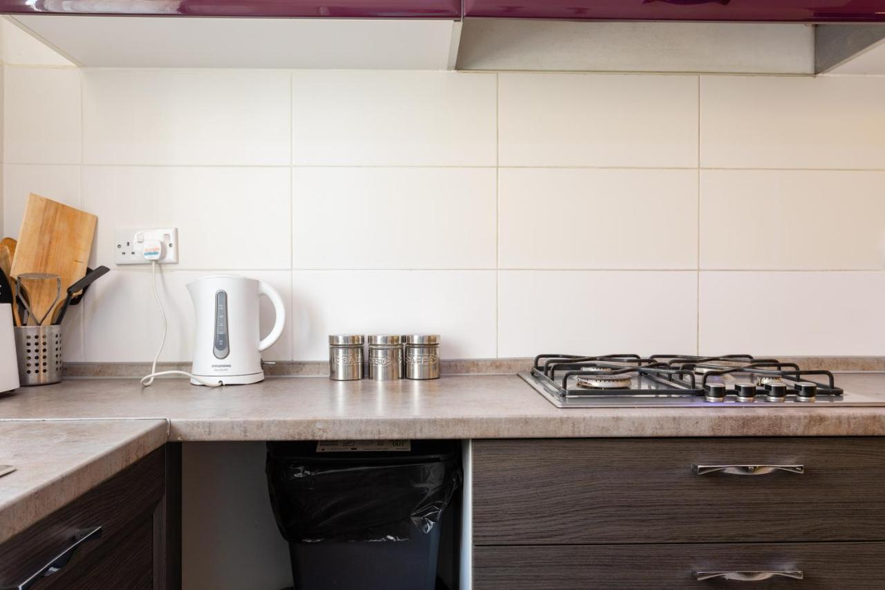 Pinewood Appartement San Ġiljan Buitenkant foto